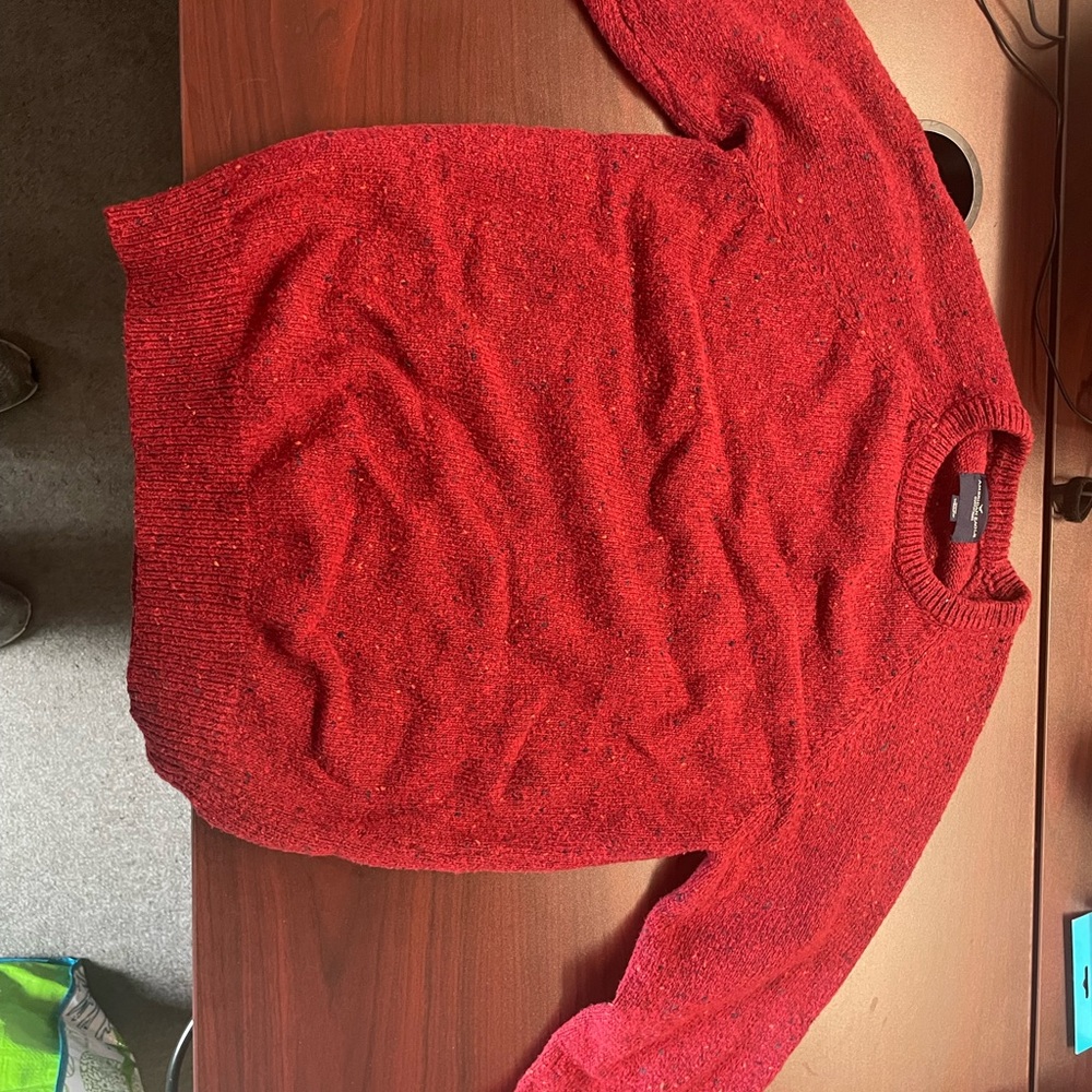 American Eagle red sweater size medium